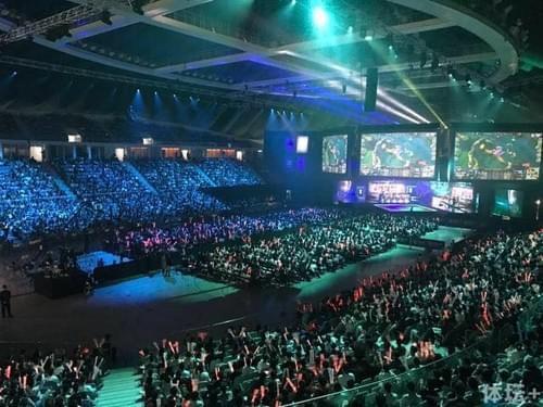 也体现出他 也体现出他